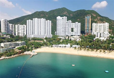 香港哪個海好玩？淺水灣與赤柱，兩處景緻各有千秋。